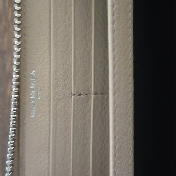 Balenciaga long wallet creme authentic - Picture 3 of 10
